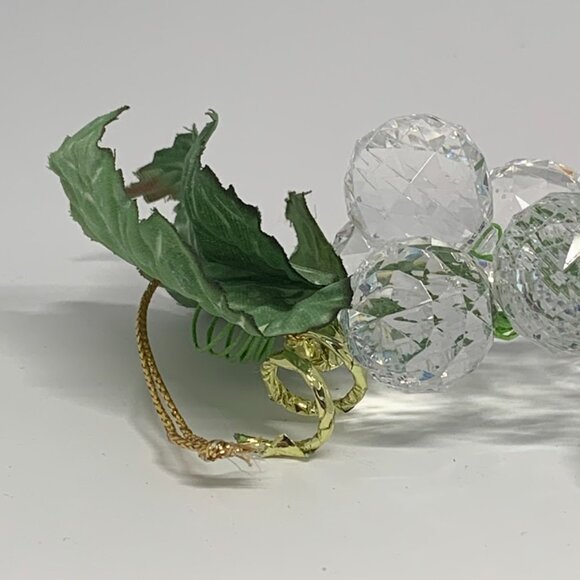 Vintage Crystal Grapes | Hollywood Regency | Mid Century Decor | Lucite Fruit - Picture 11 of 13